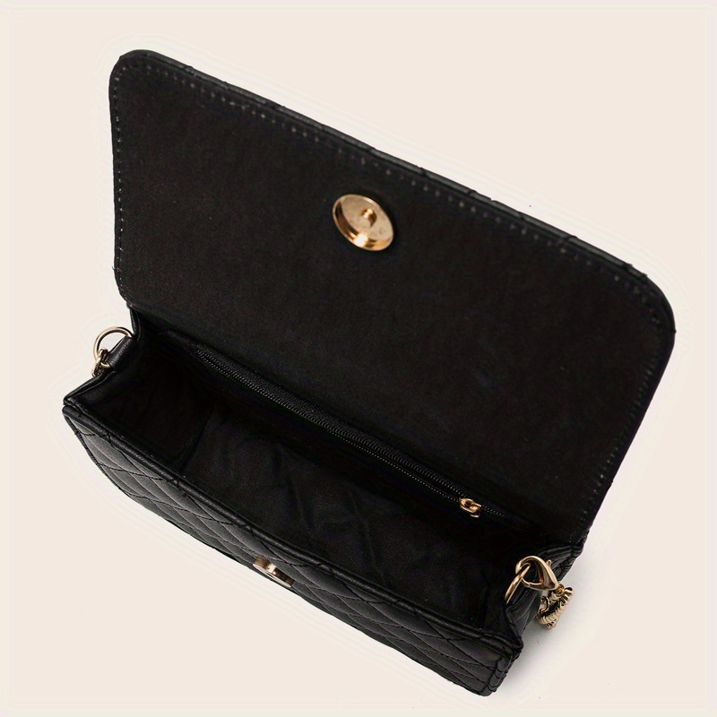 stylish chain crossbody bag womens argyle quilted square flap purse tassel decor shoulder bag details 4
